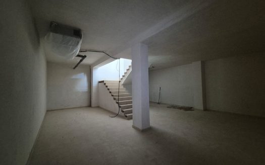 Local en Venta/Alquiler Ref. 25.006