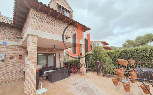 Chalet en Venta – CAMPO REAL Ref. 25.090